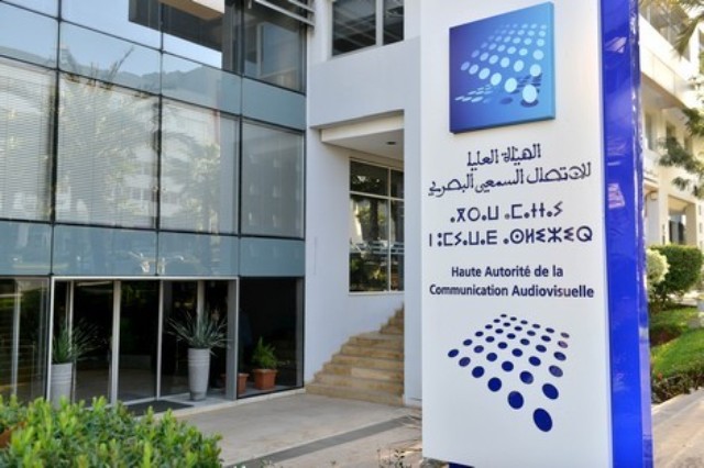 “الهاكا” توجه إنذارا لراديو مارس