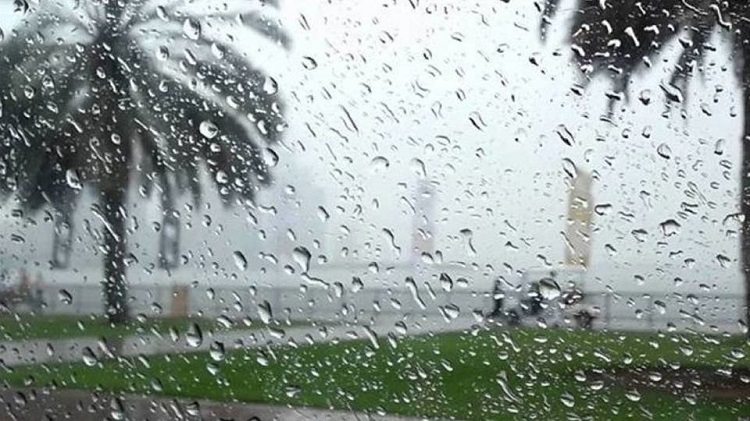زخات رعدية قوية بهذه الأقاليم
